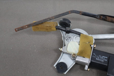 1991-1997 Toyota Land Cruiser Toyota Land Cruiser Rear Wiper Motor No Arm