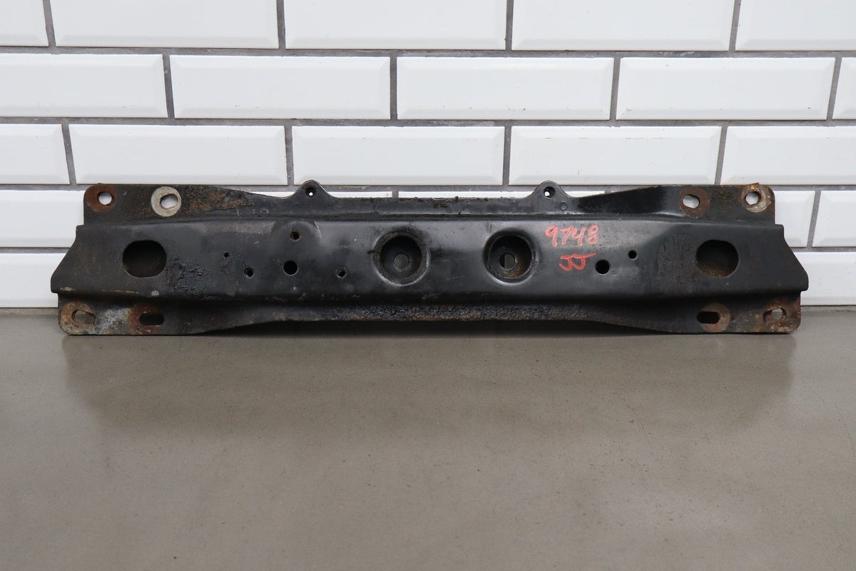 1991-1997 Toyota Land Cruiser Transmission Crossmember