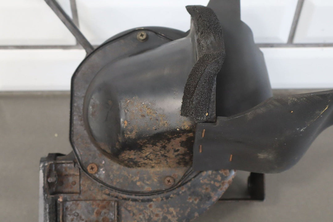 1991 - 1997 Toyota Land Cruiser (W A/C) Underhood Blower Motor