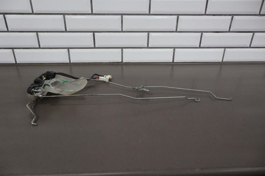 1991 - 1997 Toyota LandCruiser 96 - 97 LX450 Front Right Door Latch W/ Rods