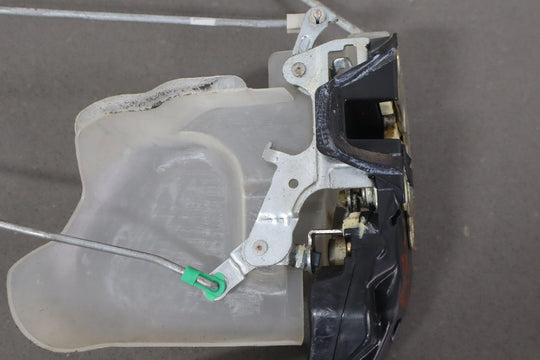 1991 - 1997 Toyota LandCruiser 96 - 97 LX450 Front Right Door Latch W/ Rods