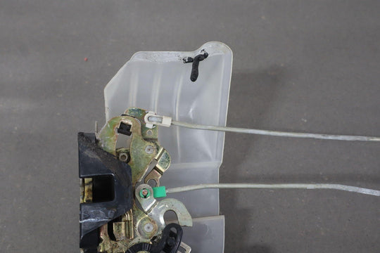 1991 - 1997 Toyota LandCruiser Left REAR Door Latch W/Rods