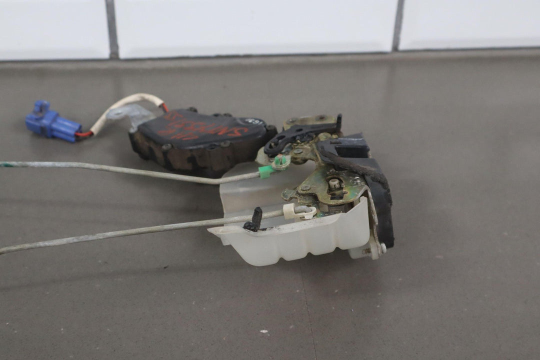 1991 - 1997 Toyota LandCruiser Left REAR Door Latch W/Rods