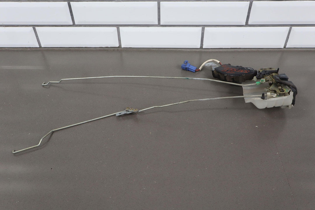 1991 - 1997 Toyota LandCruiser Left REAR Door Latch W/Rods