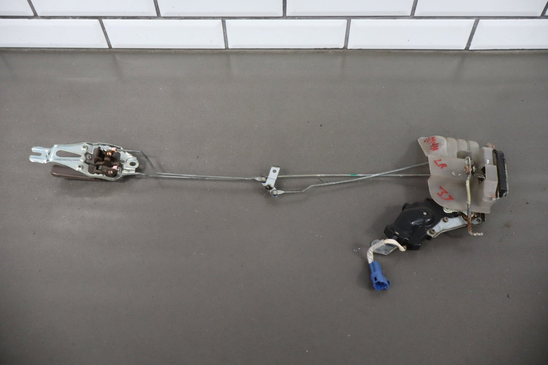 1991 - 1997 Toyota LandCruiser Left Rear Door Latch W/Rods