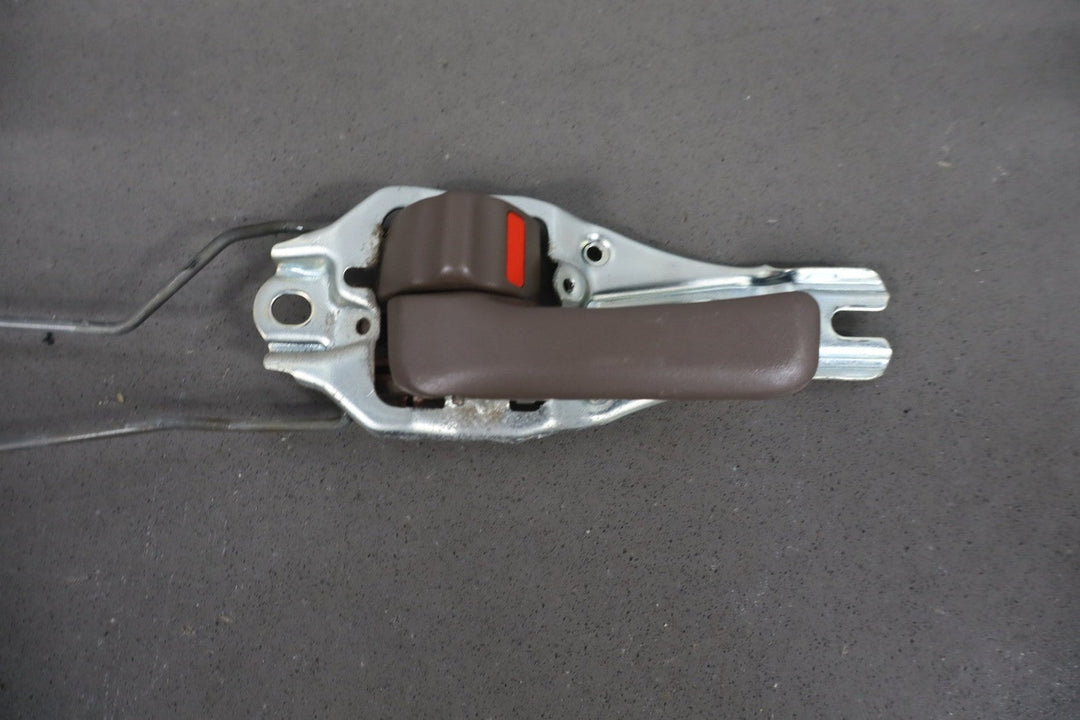 1991 - 1997 Toyota LandCruiser Left Rear Door Latch W/Rods