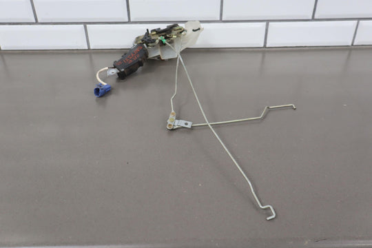 1991 - 1997 Toyota LandCruiser Left REAR Door Latch W/Rods