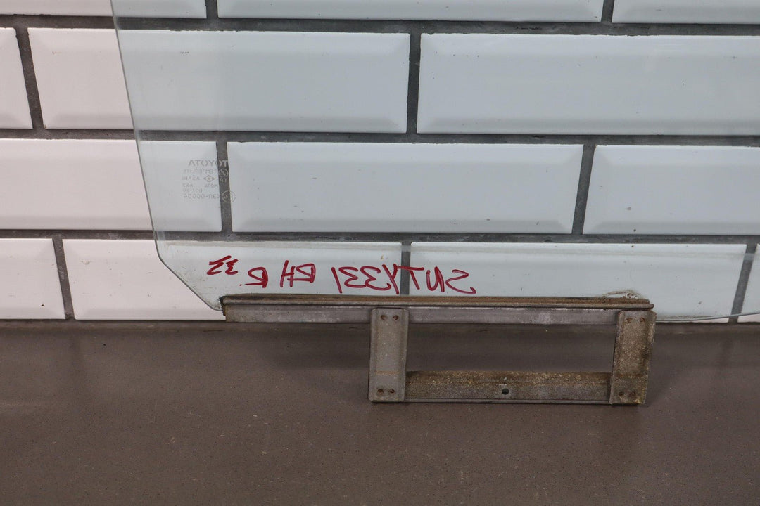 1991 - 1997 Toyota LandCruiser REAR Right Passenger Door Window Glass Only