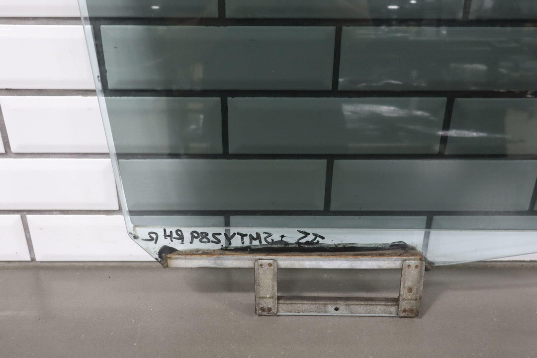 1991 - 1997 Toyota LandCruiser REAR Right Passenger Door Window Glass Only