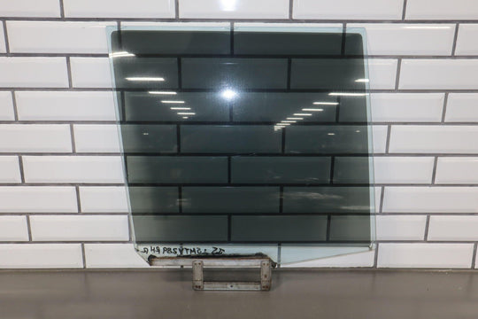 1991 - 1997 Toyota LandCruiser REAR Right Passenger Door Window Glass Only