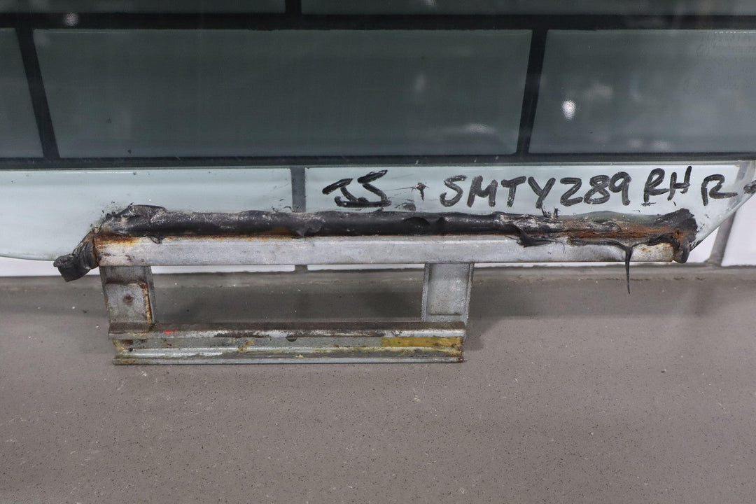 1991 - 1997 Toyota LandCruiser REAR Right Passenger Door Window Glass Only