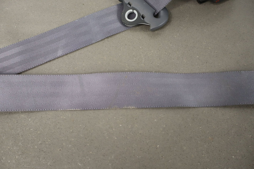 1991 - 1997 Toyota LandCruiser Right & Left *3rd Row* Seat Belt Retractors
