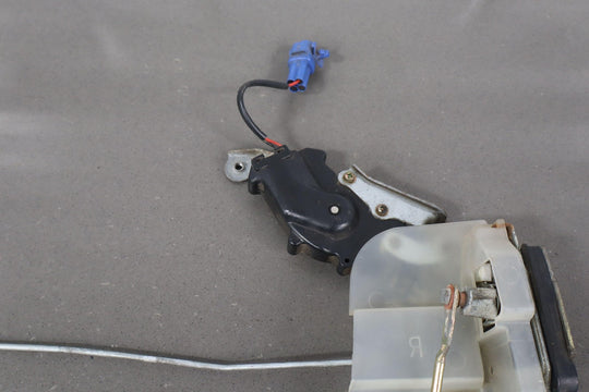 1991 - 1997 Toyota LandCruiser Right REAR Door Latch W/Rods