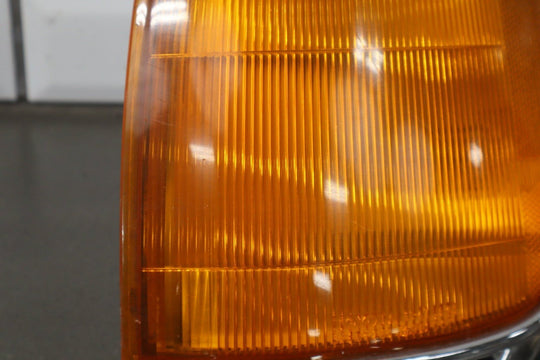 1991 - 1998 Toyota Land Cruiser Left Fender Mounted turn Signal 8161060110 OEM