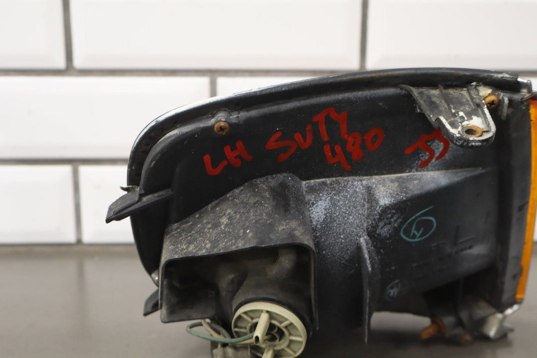 1991 - 1998 Toyota Land Cruiser Left Fender Mounted turn Signal 8161060110 OEM