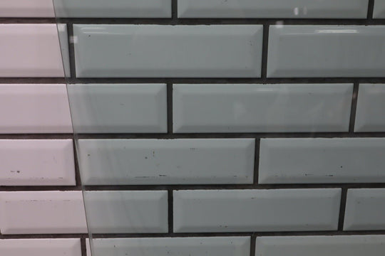 1991 - 1998 Toyota Land Cruiser Left Front Door Window 6811160060 OEM