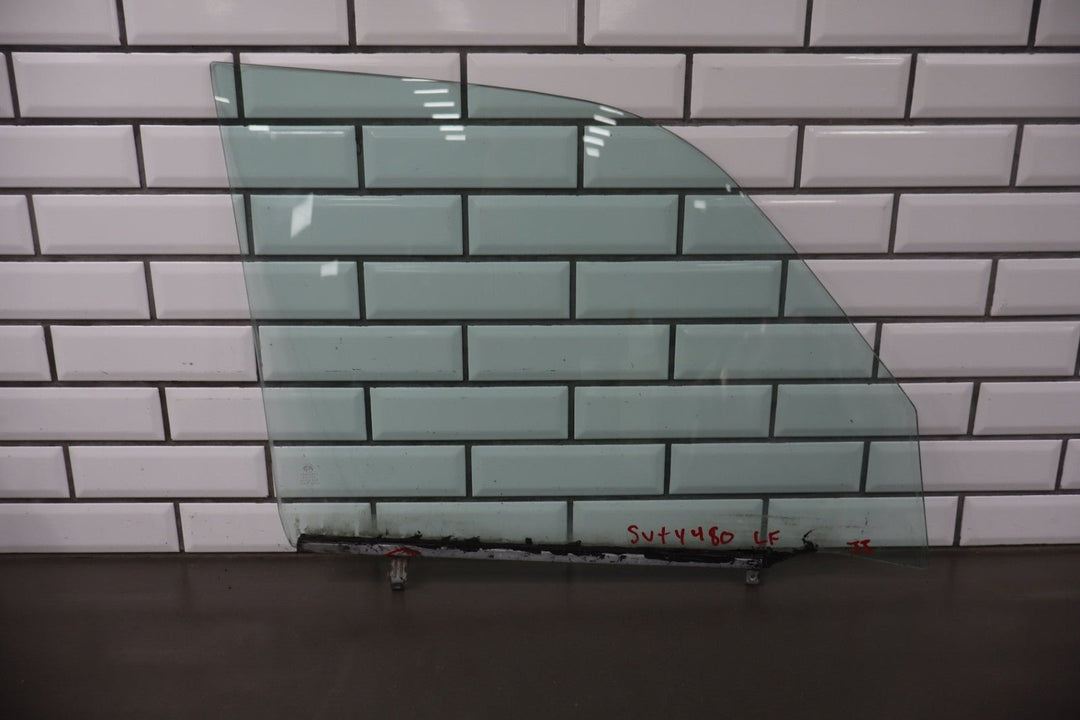 1991 - 1998 Toyota Land Cruiser Left Front Door Window 6811160060 OEM