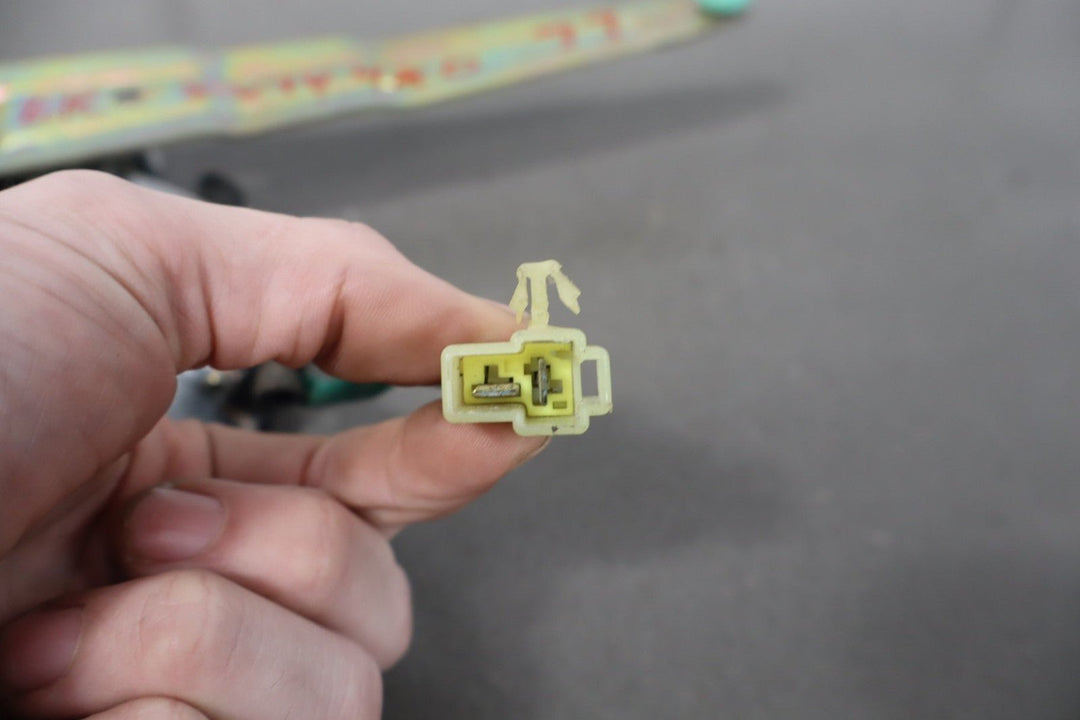 1991 - 1998 Toyota Land Cruiser Left Rear Window Regulator 6980360010 OEM