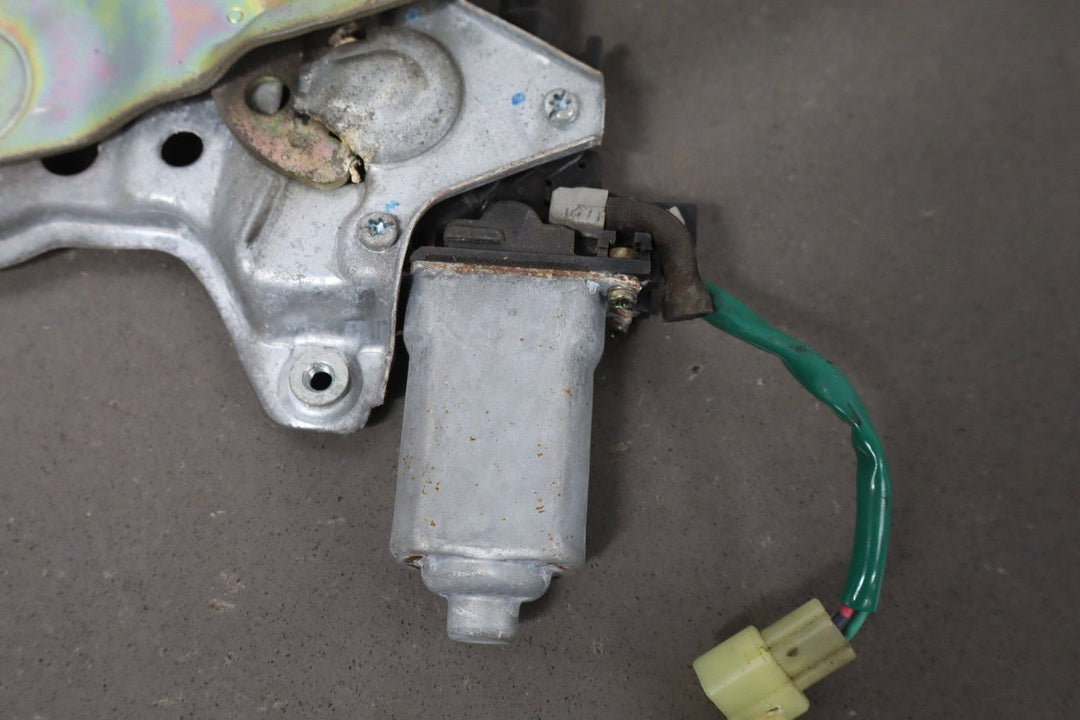 1991 - 1998 Toyota Land Cruiser Left Rear Window Regulator 6980360010 OEM