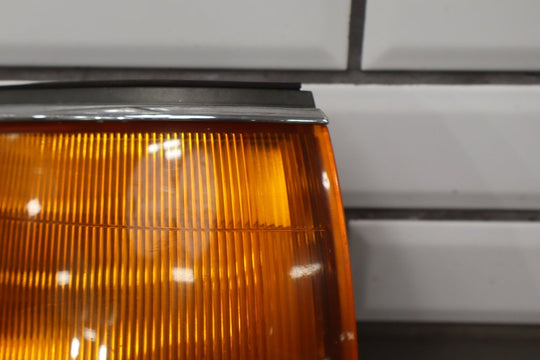 1991 - 1998 Toyota Land Cruiser Right Fender Mounted Turn Signal 8151060361 OEM