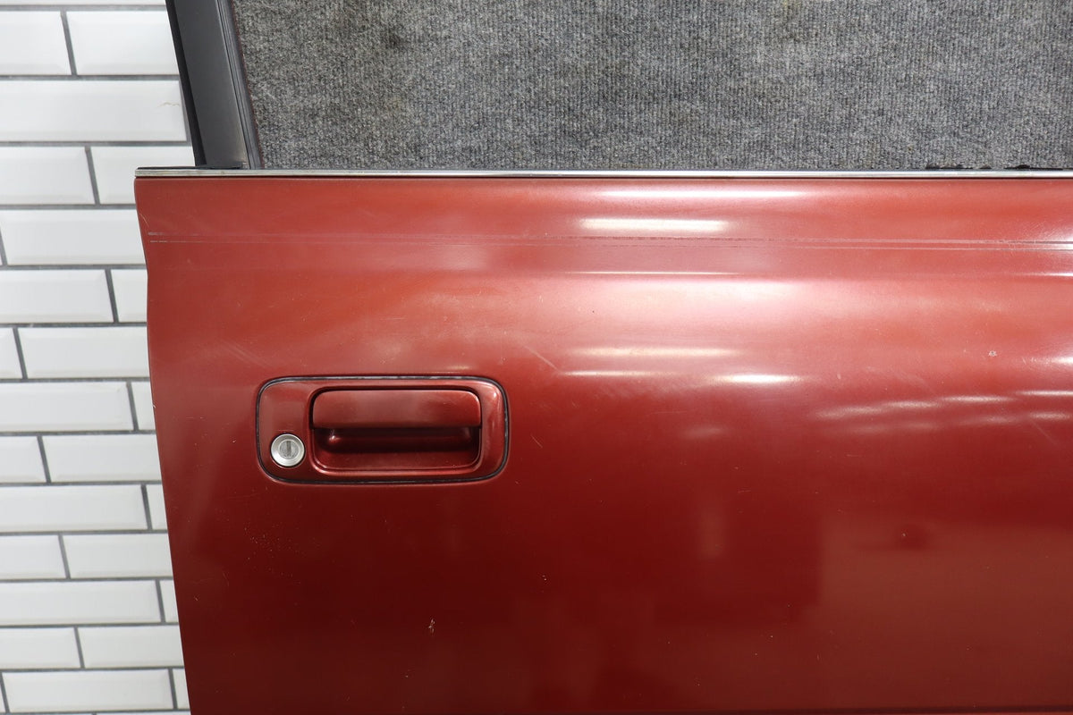 1991-1998 Toyota Land Cruiser Right Front Door Medium Red Pearl 3H4 6700160351