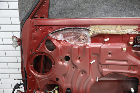 1991-1998 Toyota Land Cruiser Right Front Door Medium Red Pearl 3H4 6700160351