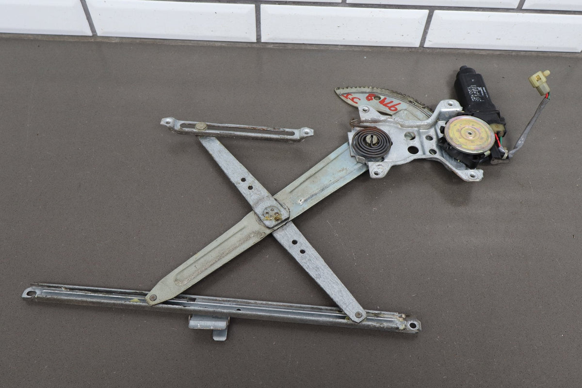 1991-1998 Toyota Land Cruiser Right Front Door Regulator 6980160010 OEM