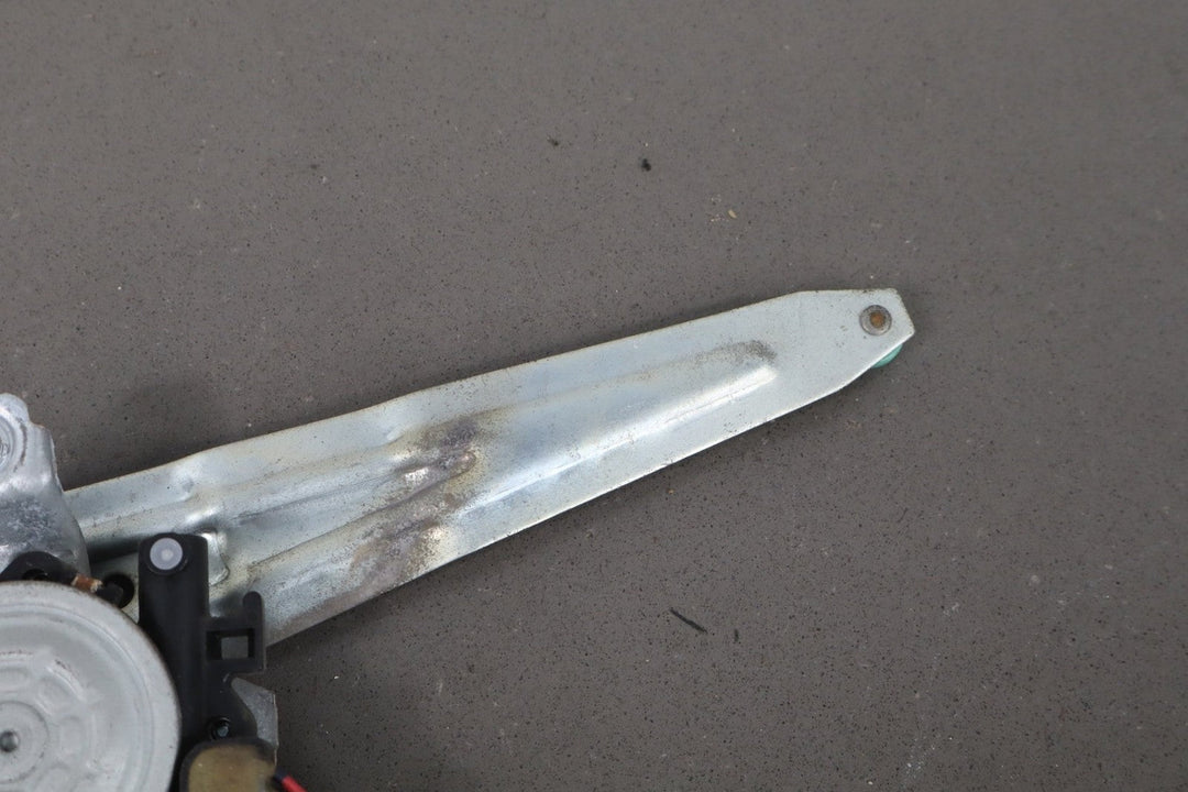 1991 - 1998 Toyota Land Cruiser Right Rear Window Regulator 6980360010 OEM