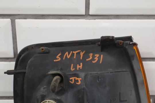 1991 - 1998 Toyota LandCruiser Left Driver Fender Mounted Turn Signal Light