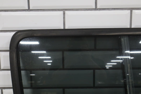 1991 - 92 Toyota LandCruiser Rear Left Sliding Quarter Glass Window W/Latch&Seal