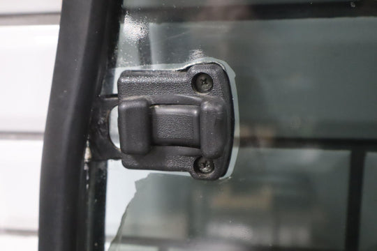 1991 - 92 Toyota LandCruiser Rear Left Sliding Quarter Glass Window W/Latch&Seal
