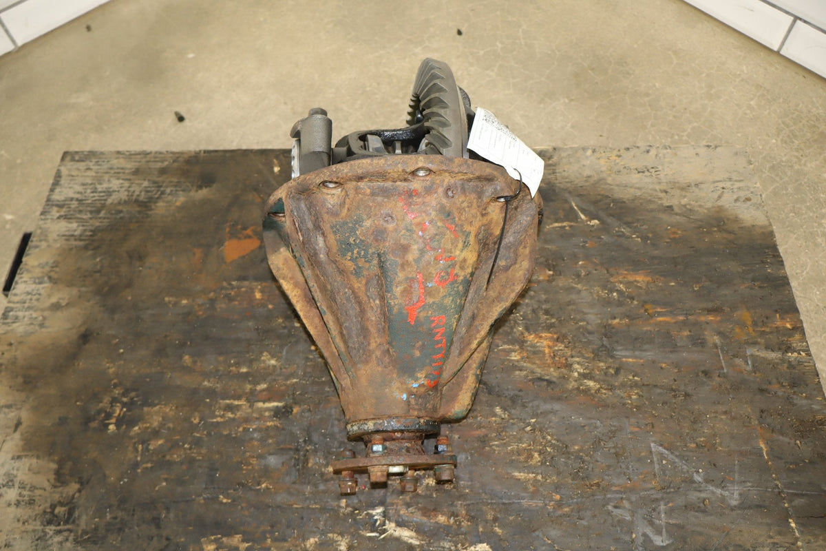 1991-97 Toyota Land Cruiser Rear Open Differential 3rd Member OEM