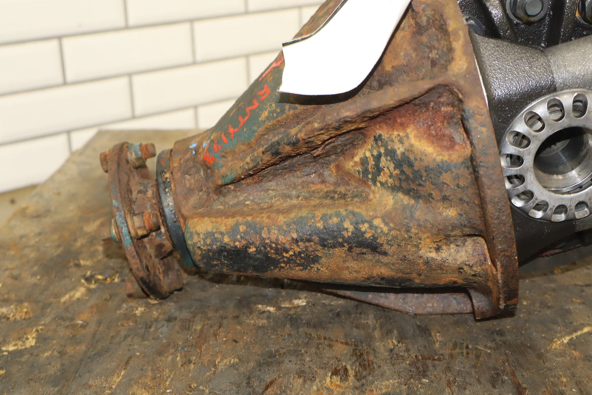 1991-97 Toyota Land Cruiser Rear Open Differential 3rd Member OEM