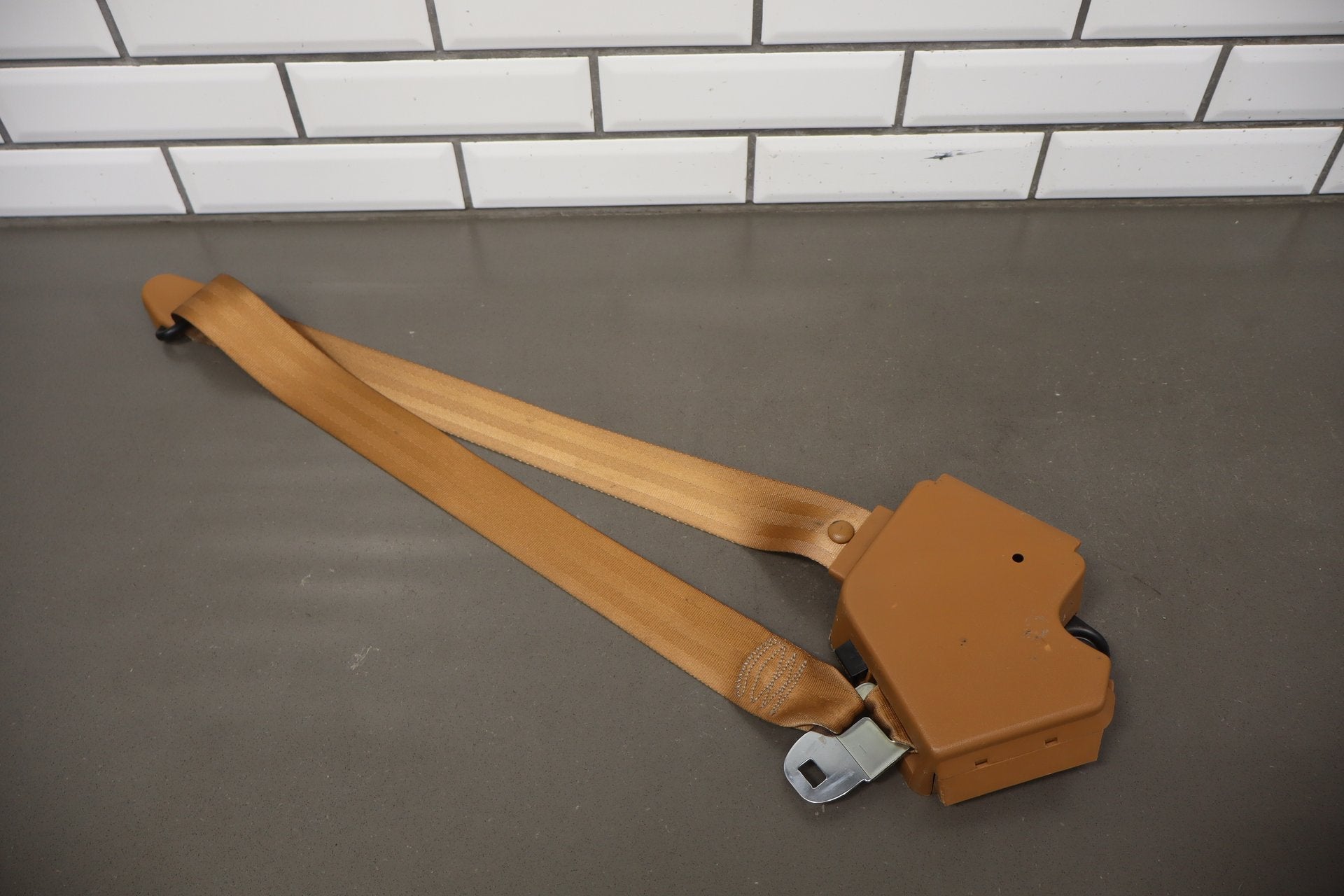 1991 Chevrolet Corvette C4 Coupe Pair- Seat Belts Saddle