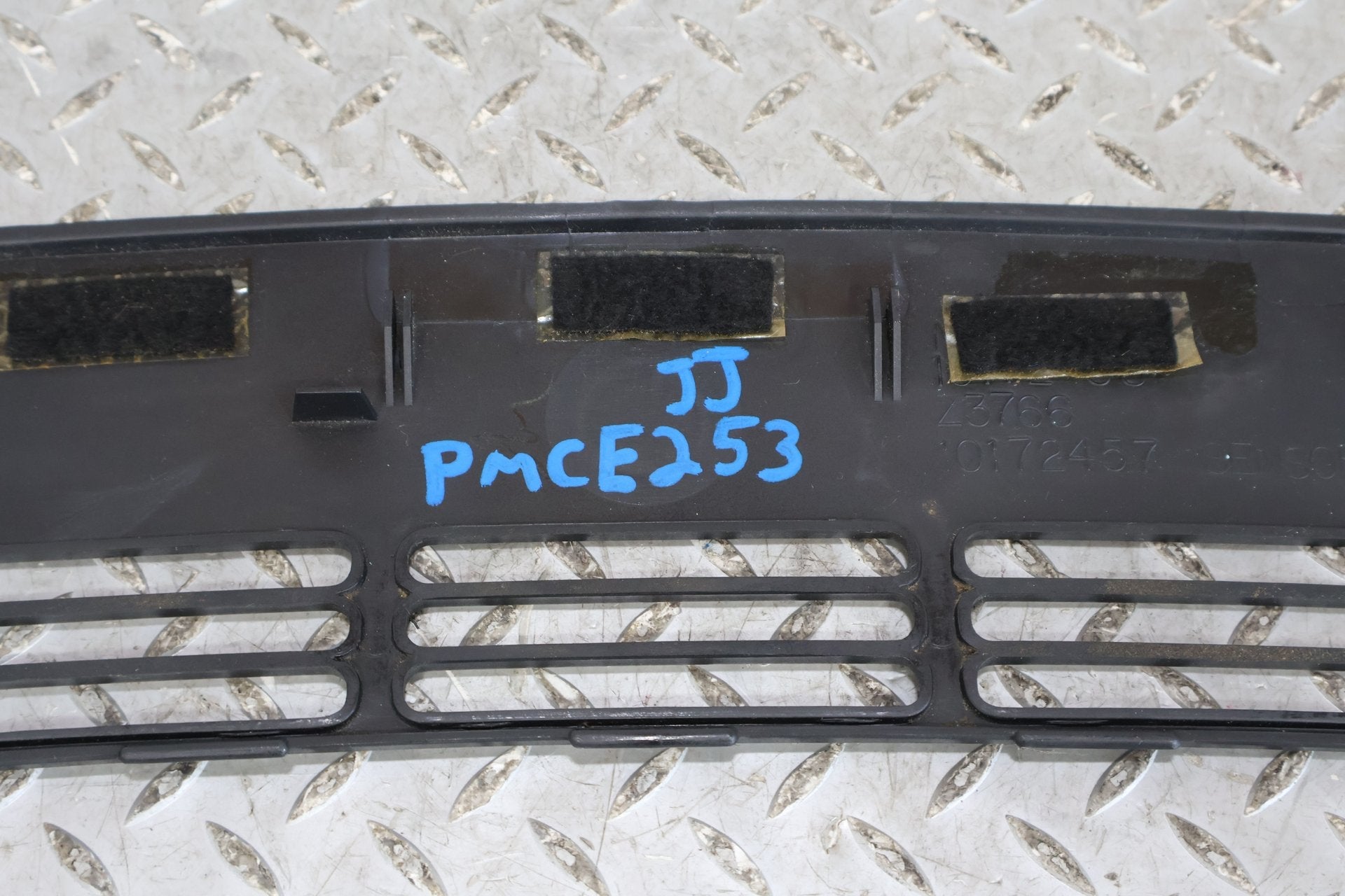 1991 Chevrolet Corvette- Dash Vent