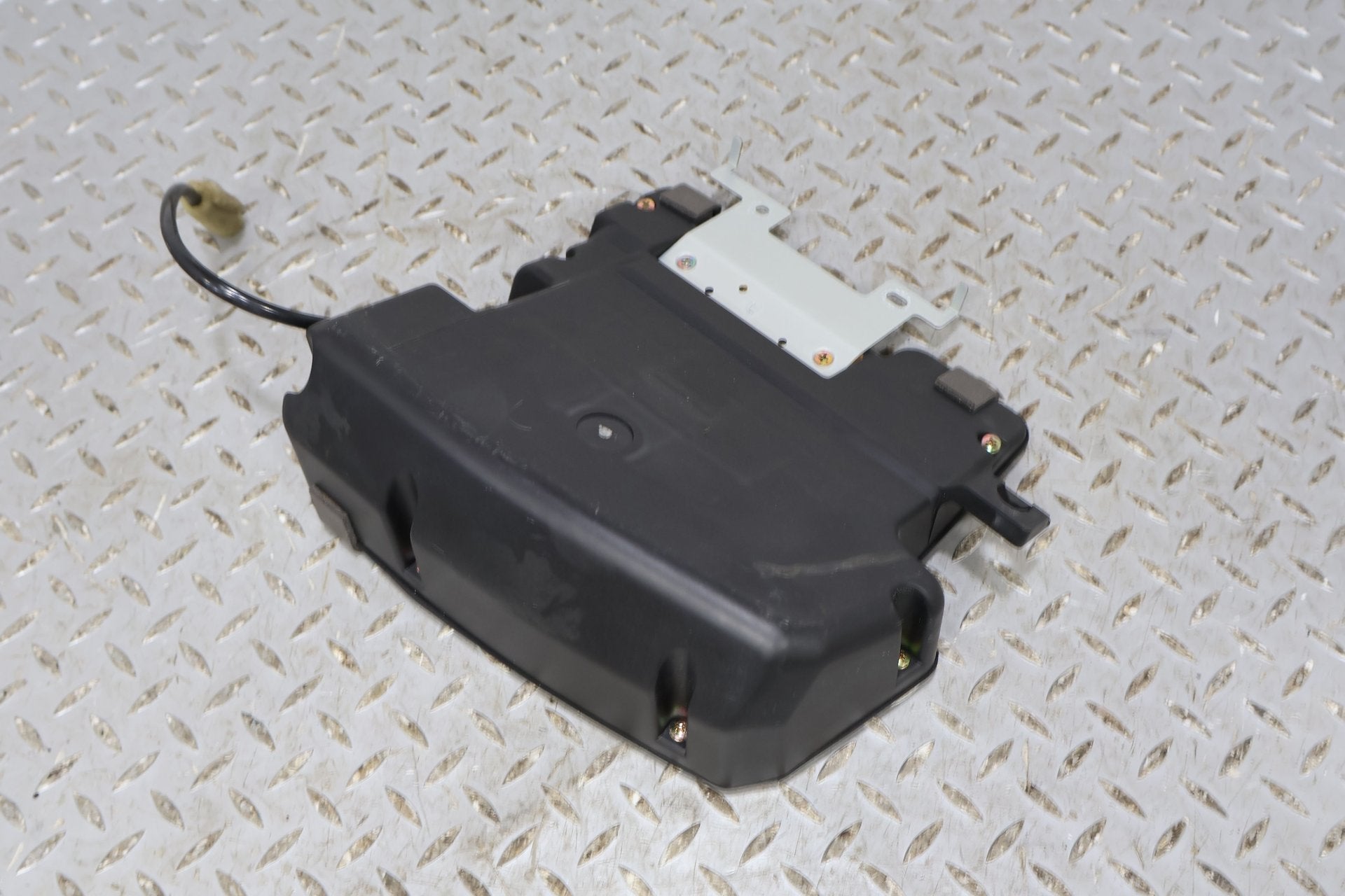 1991 Mazda RX-7- Speakers