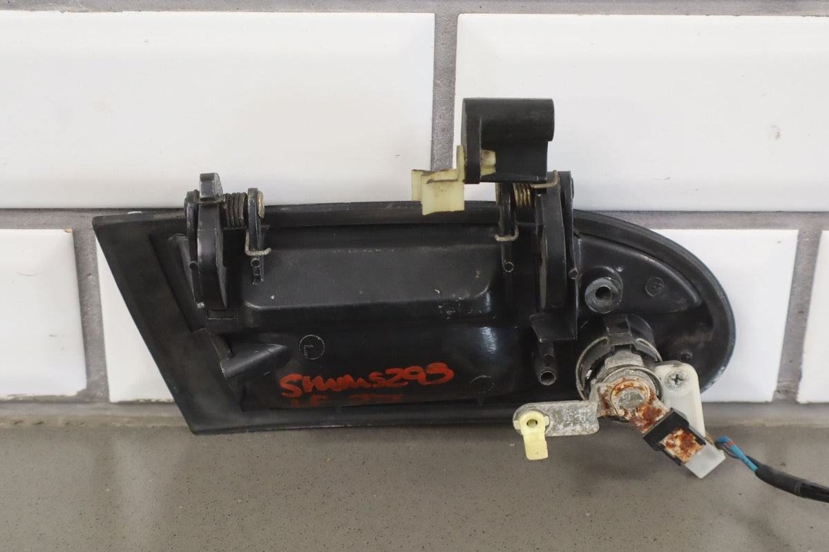 1991 Mitsubishi 3000GT OEM Left Front Door Handle