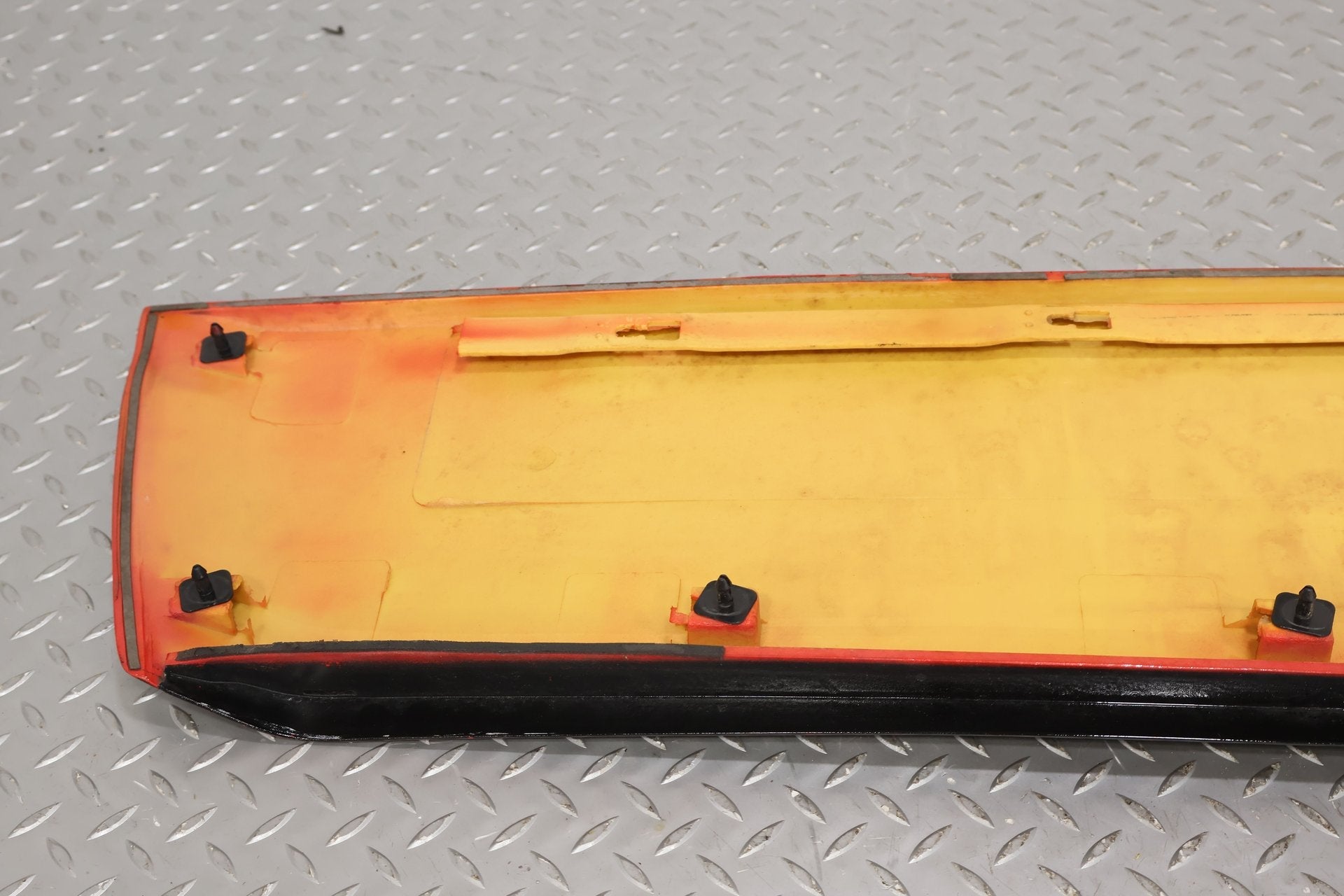 1991 Mitsubishi 3000GT- Right Fender Molding