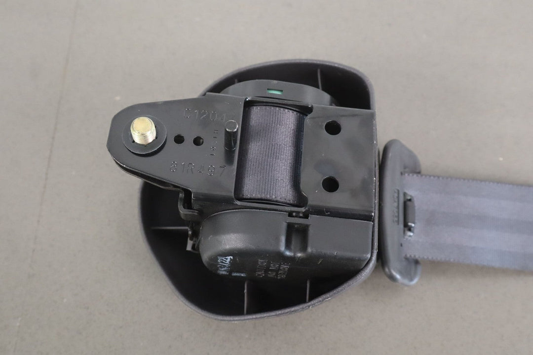 1991 Mitsubishi 3000GT Right Rear Seat Belt Retractor