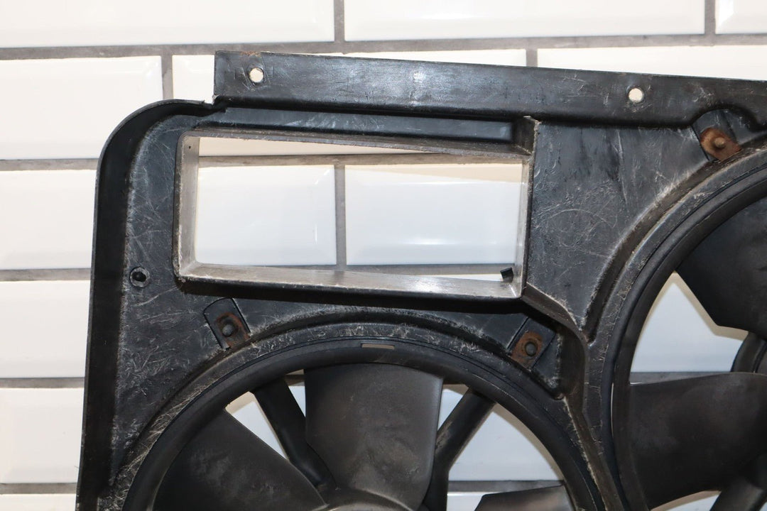 1991â1996 C4 Corvette OEM Dual Radiator Cooling Fan Shroud Assembly