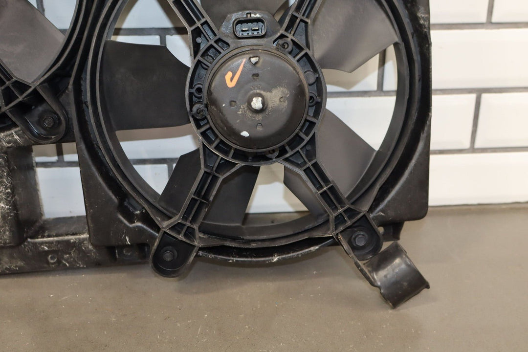 1991â1996 C4 Corvette OEM Dual Radiator Cooling Fan Shroud Assembly