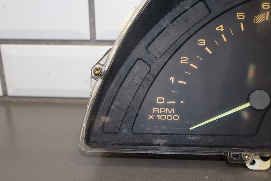 1992-1993 Chevrolet Corvette C4 Digital Speedometer 89925 Miles