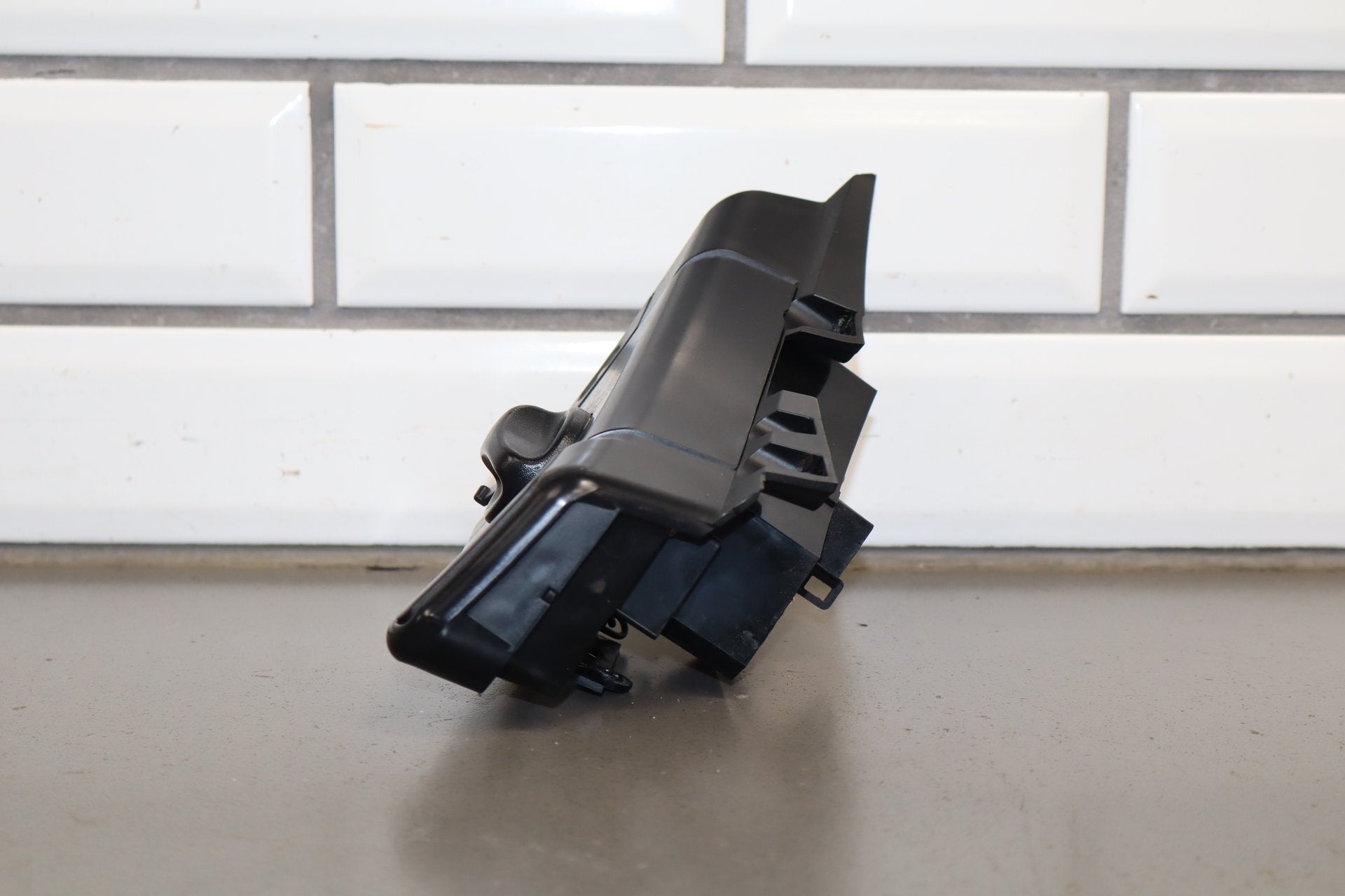 1992-1993 Chevrolet Corvette C4- Headlight Switch