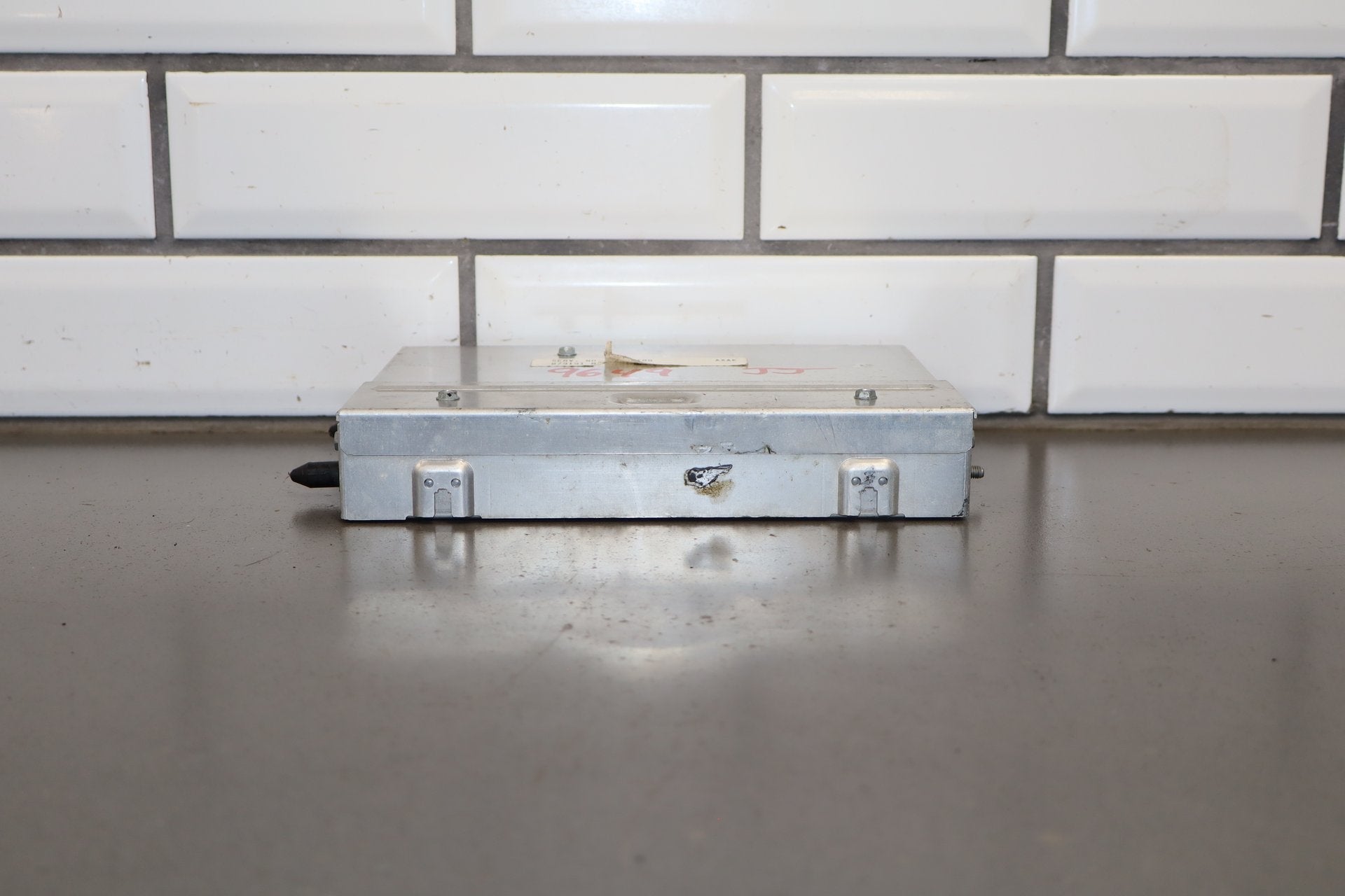 1992-1993 Chevrolet Corvette Chassis Computer 88999216 OEM