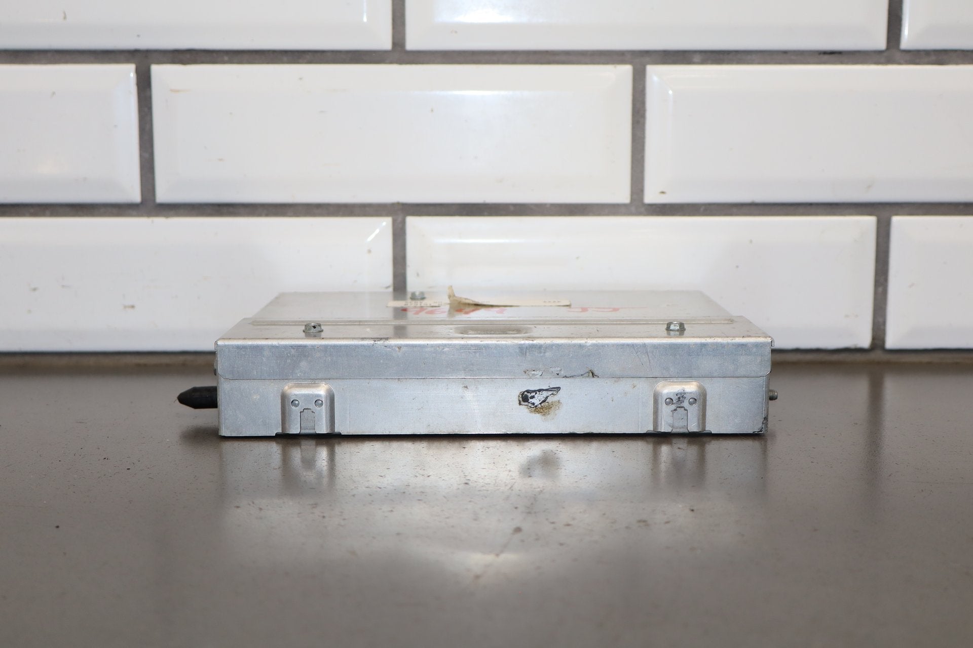 1992-1993 Chevrolet Corvette Chassis Computer 88999216 OEM
