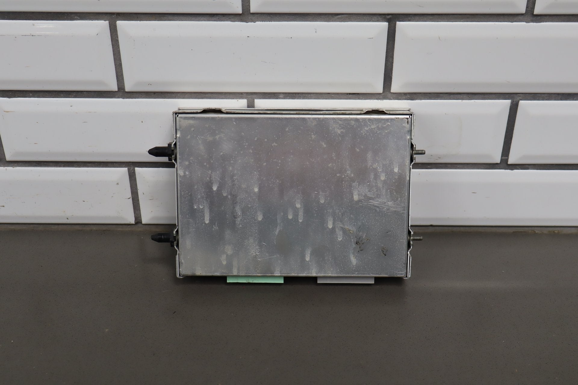 1992-1993 Chevrolet Corvette Chassis Computer 88999216 OEM