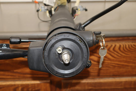 1992 - 1993 GMC Sierra Steering Column 26029351