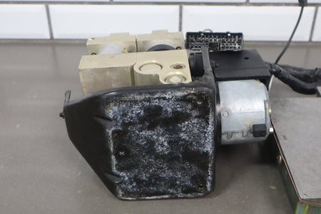 1992-1994 Chevrolet Corvette C4- ABS Brake Unit W Module
