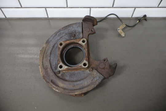 1992 - 1994 Chevrolet Suburban Left Front Spindle 15981178