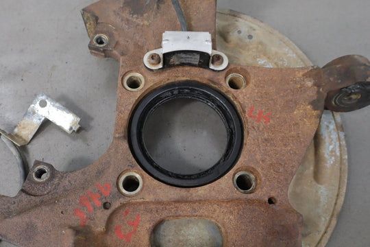 1992 - 1994 Chevrolet Suburban Left Front Spindle 15981178